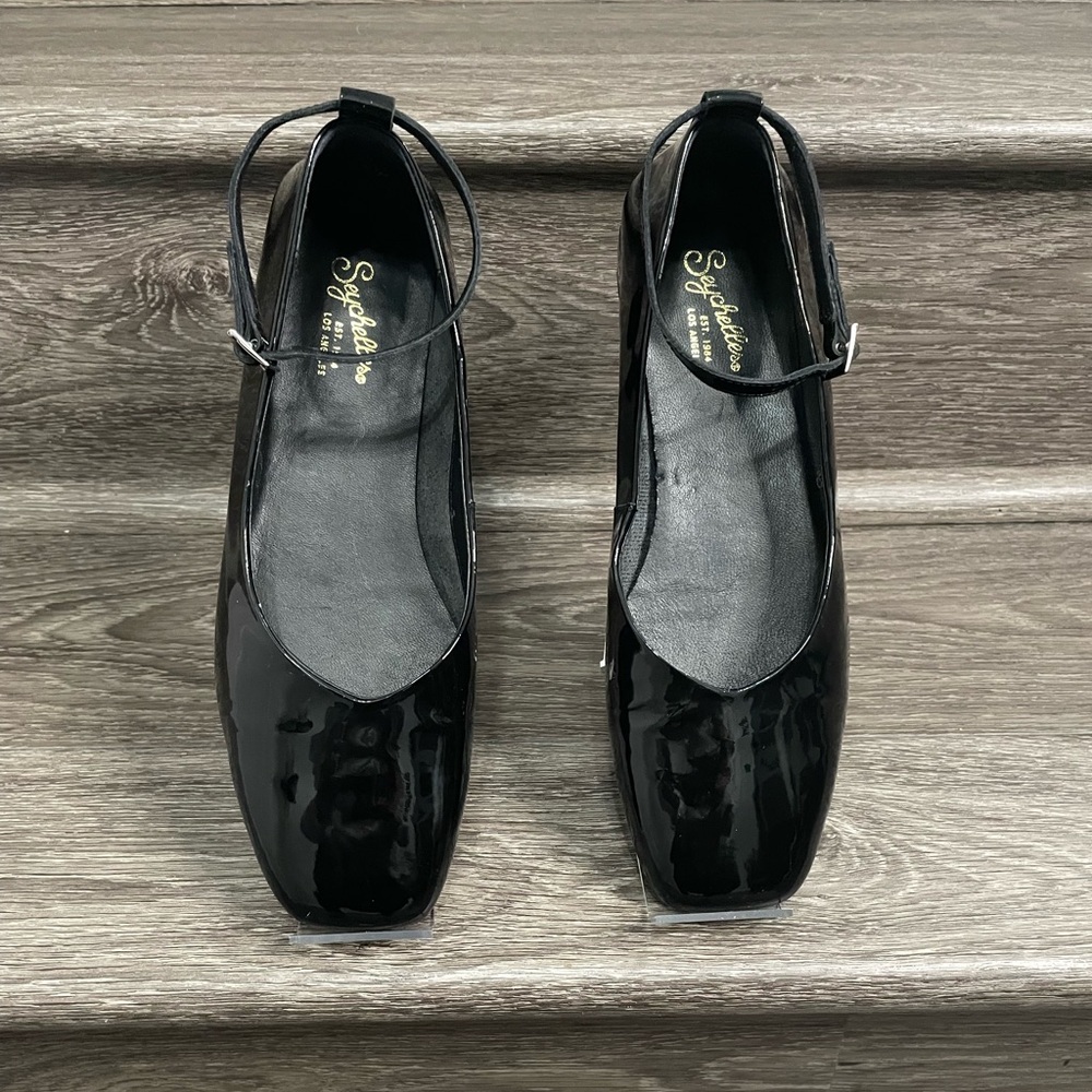 Seychelles Patent Leather Shoes * Minor flaw